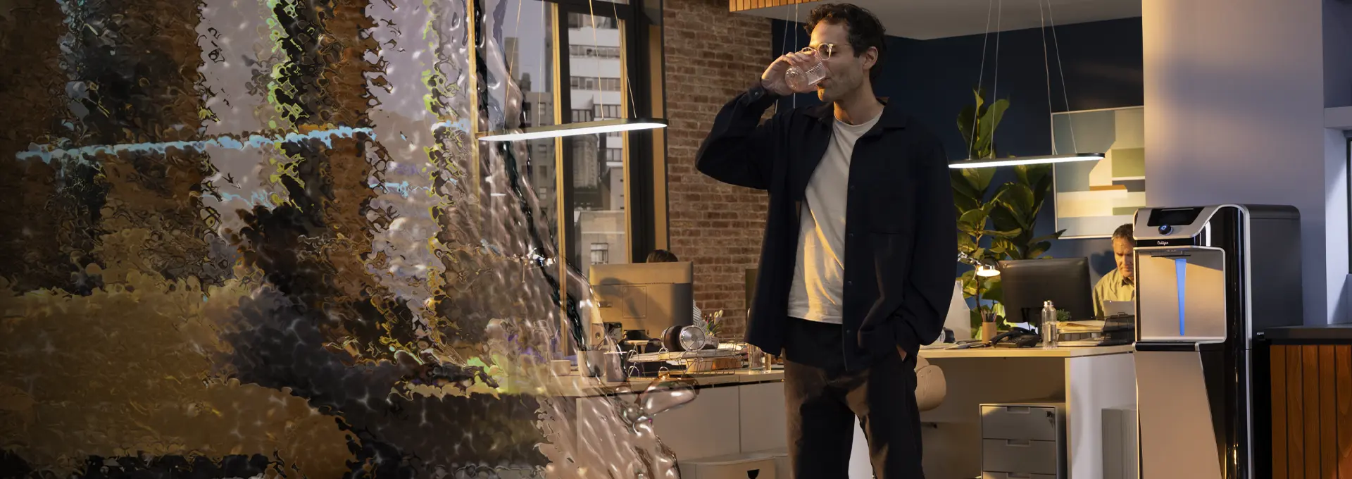 culligan-water-hero-office-lifestyle-01